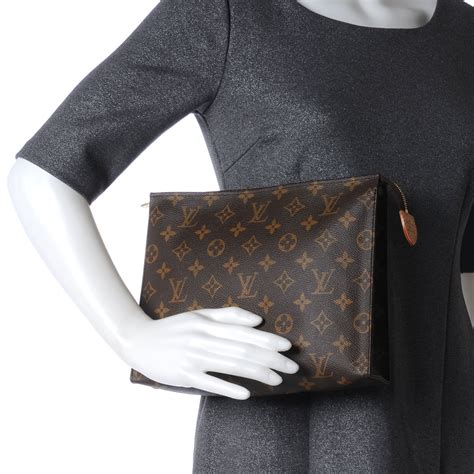 louis vuitton brown monogram toiletry pouch 26|Toiletry Pouch On Chain Monogram .